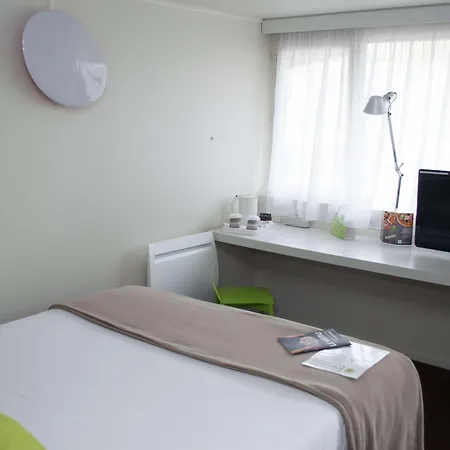 Hotel Campanile 3*