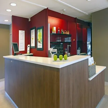 Hotel Campanile 3*